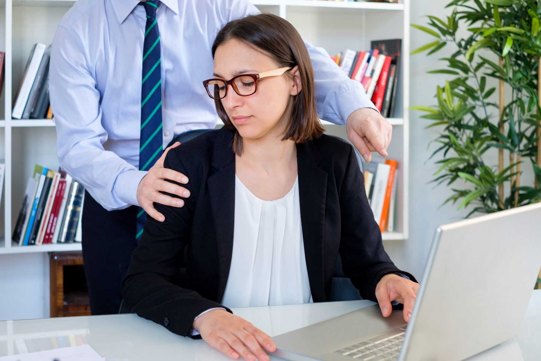 How to Handle Sexual Harassment in the Workplace