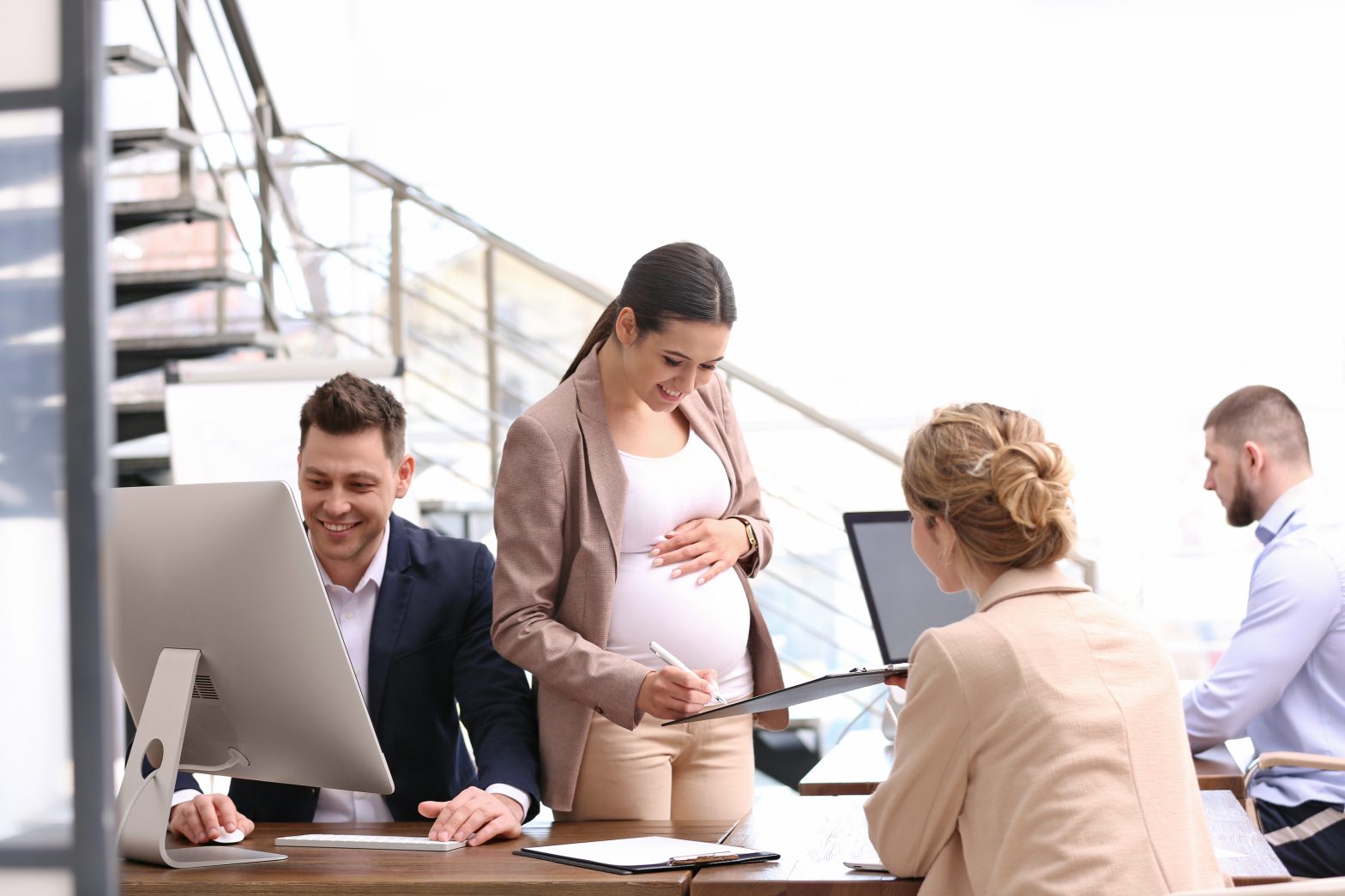 Are You Experiencing Pregnancy Discrimination? Know Your Rights